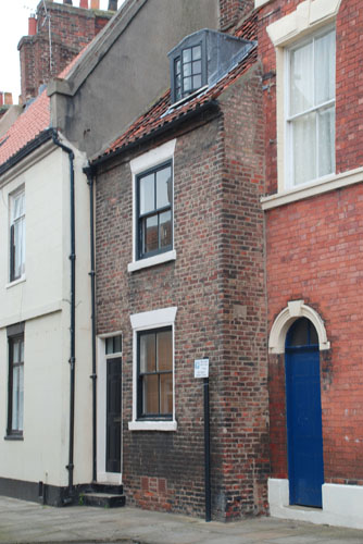 A delightful little 18th-century house in High Street