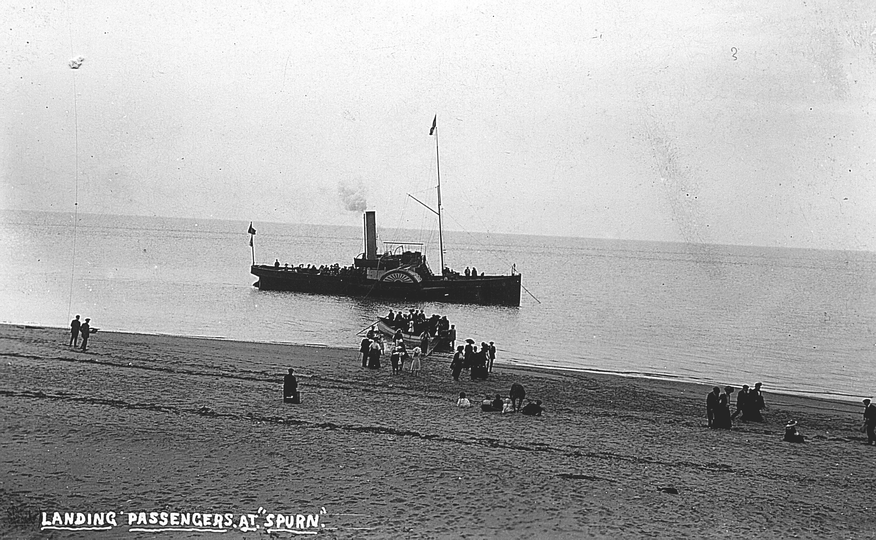 Thirsty customers for the Lifeboat Inn disembarking from paddle steamer